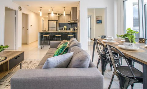 ZEN CENTRAL CBD - Affordable 3-Bdrm Apt In The Heart Of Darwin City - Accommodation Tasmania 2