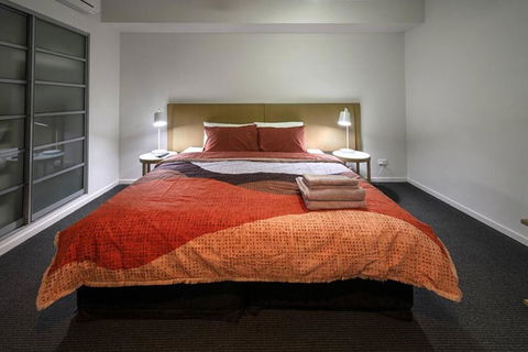 ZEN CITY & SEA Executive 1-BR Suite In Darwin CBD - Accommodation Tasmania 1