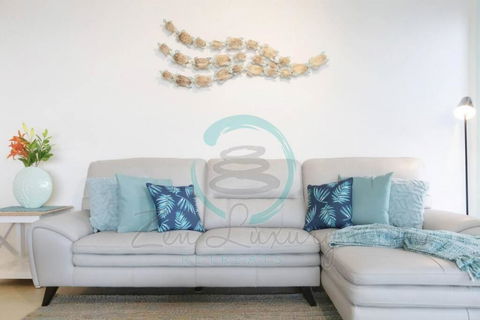 ZEN POINT PENTHOUSE 3-BR Executive W/front Retreat - Accommodation Tasmania 2