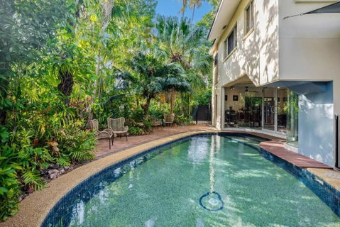 Zen Serene Seascape - Family Pool - BBQ - Markets - Accommodation Tasmania 0