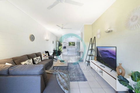 ZEN Westralia: 2-BR Cozy Inner-City Apt Near Shops - Accommodation Tasmania 0