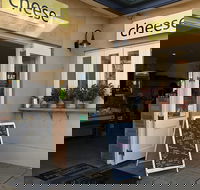 Small Group Adelaide Hills and Hahndorf Hideaway Tour from Adelaide - Accommodation Tasmania
