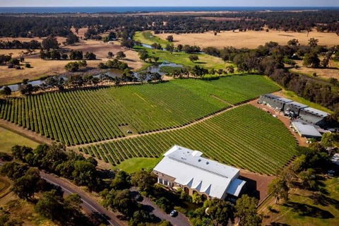 Busselton Jetty + Train Ride + Winery + Scenic Drive Full Day Tour - Accommodation Tasmania 3