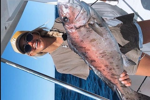 3/4 Day 7 Hour Offshore Fishing Charter - Accommodation Tasmania 1