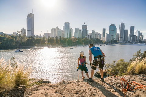 Abseiling The Kangaroo Point Cliffs In Brisbane - Accommodation Tasmania 1