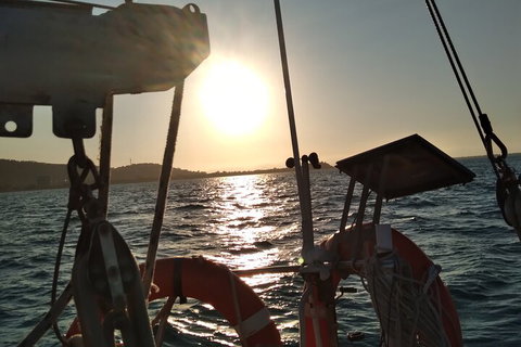 Townsville Private Hire Sunset Sail Sailing Cruise Boat Tour Charter Experience - Accommodation Tasmania 4