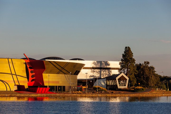 Canberra City ACT Accommodation Tasmania