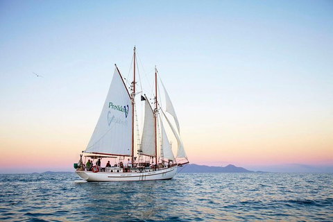 Fly & Sail Package (With Providence) - Accommodation Tasmania 1