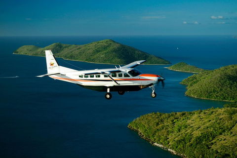 Reef And Island Scenic Flight From Airlie Beach - Accommodation Tasmania 3