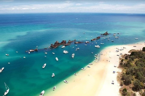 Adventure Moreton Island Wrecks Adventure Package - Accommodation Tasmania 5