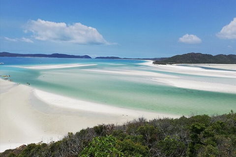2-Night Whitsundays Sailing Cruise Incl. Whitehaven Beach & Great Barrier Reef - Accommodation Tasmania 1