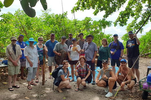 Daintree Dreaming Traditional Aboriginal Fishing From Cairns Or Port Douglas - Accommodation Tasmania 2