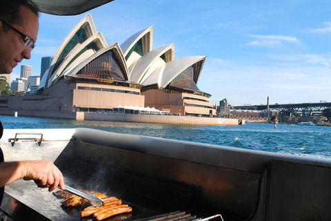 Sydney Whale-Watching Cruise Including Lunch Or Breakfast - Accommodation Tasmania 3