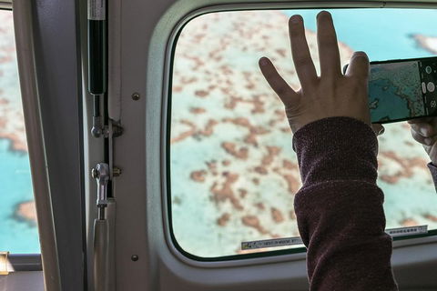 Scenic Flight - Great Barrier Reef, Heart Reef, Whitehaven Beach & Hill Inlet! - Accommodation Tasmania 2