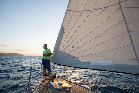 2-Night Cabin Charter Aboard Cruising Yacht Milady - Accommodation Tasmania 4