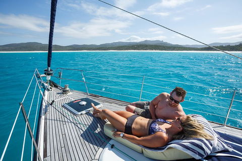 2-Night Private Charter Aboard Cruising Yacht Milady - Accommodation Tasmania 5