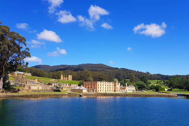 Queens Domain TAS Accommodation Tasmania