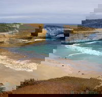 4 Day Group Camping Tour - Visit Grampians Great Ocean Road and 12 Apostles - Accommodation Tasmania