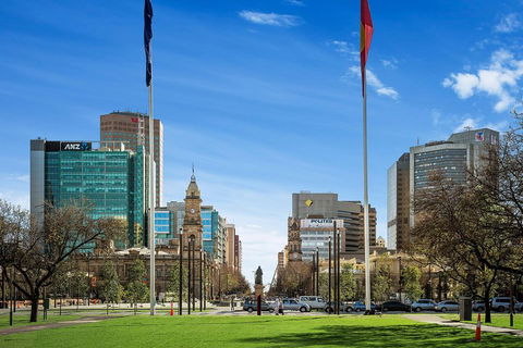 Adelaide Highlights, Hahndorf & McLaren Vale Wine Tasting And Sightseeing Tour - Accommodation Tasmania 1