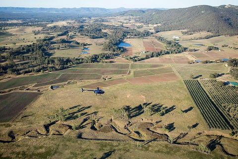 Private Helicopter Flight To Hunter Valley With A La Carte Lunch - For 2 - Accommodation Tasmania 5