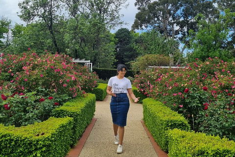 Women's History Walking Tour With Local Guide In Canberra - Accommodation Tasmania 1