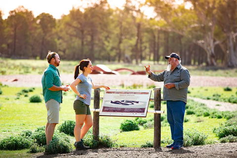 Yura Udnyu - Our Culture, Your Culture (Aboriginal Cultural Walk) - Accommodation Tasmania 3