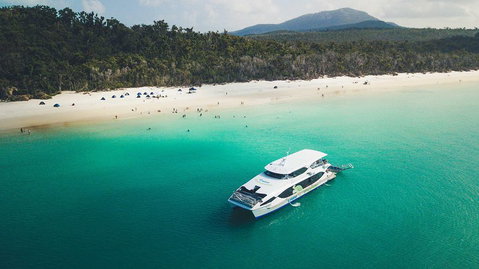 Whitehaven Beach And Daydream Island Cruise - Accommodation Tasmania 1