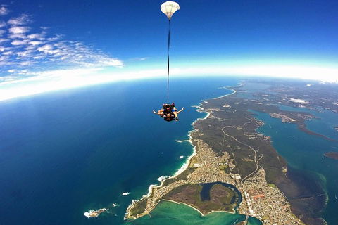 Skydive Sydney-Newcastle Up To 15,000ft Tandem Skydive - Accommodation Tasmania 1