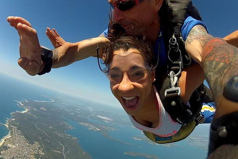 Skydive Sydney-Newcastle Up To 15,000ft Tandem Skydive - Accommodation Tasmania 3