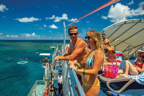 Outer Reef Pontoon Experience From Cairns - Accommodation Tasmania 1